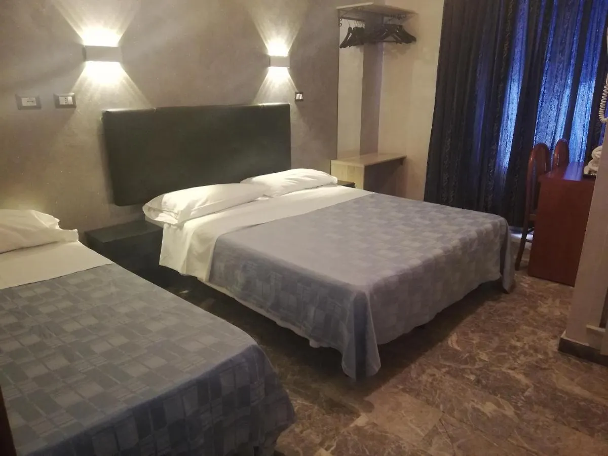 Guest Planet Hotel Rome 0*,  Italy